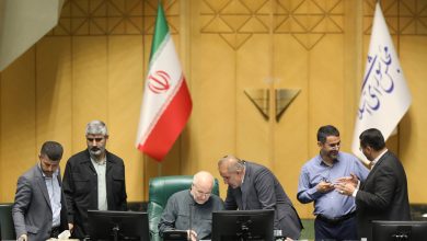 صحن علی مجلس