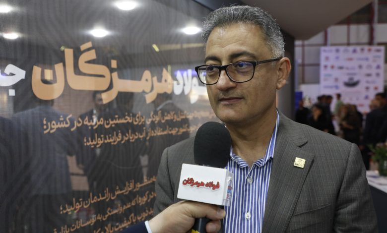 مجید ابوعطیوی معاون بهره برداری شرکت فولاد هرمزگان