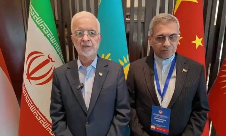 مومنی