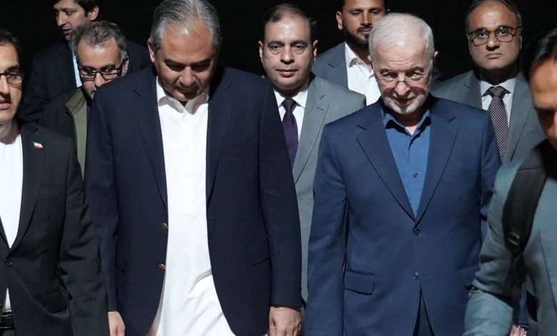 مومنی