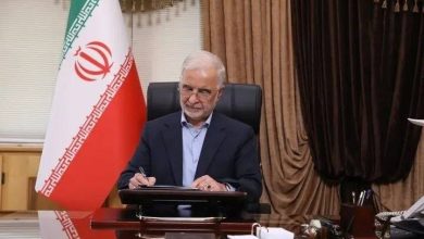 مومنی