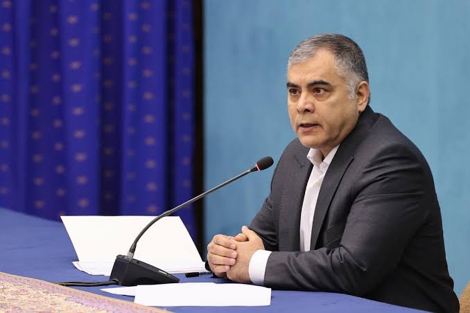 محسن پاکنژاد وزیر نفت