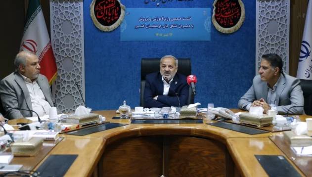 علیرضا کاظمی وزیر آموزش‌وپرورش