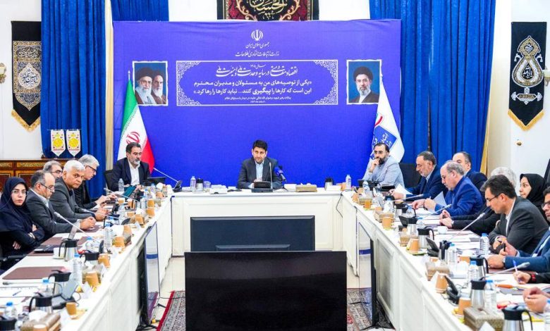ستار هاشمی وزیر ارتباطات و فناوری اطلاعات