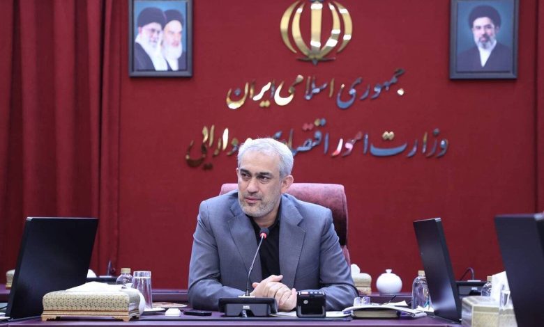 علی مدنیزاده وزیر امور اقتصادی و دارایی