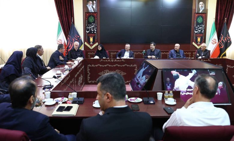 نشست تخصصی فدراسیون کاراته