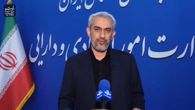 دشمنان همزمان با جنگ نظامی