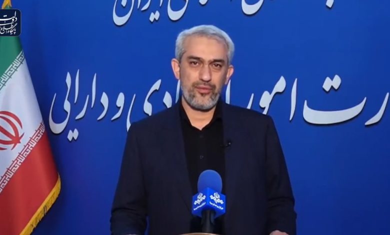 دشمنان همزمان با جنگ نظامی