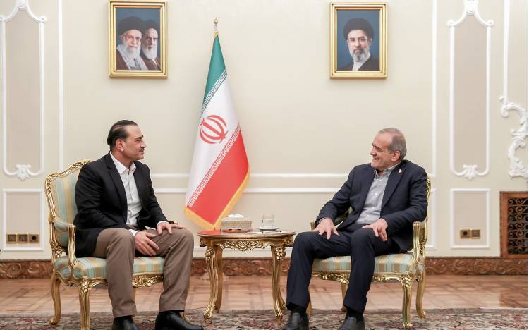 پزشکیان و فرمانده ارتش پاکستان