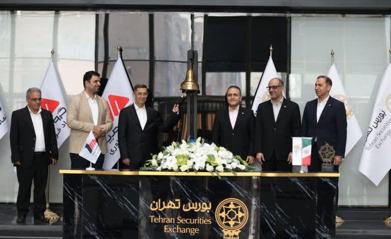 نواختن زنگ معاملات بازار سرمایه توسط مدیرعامل مپنا