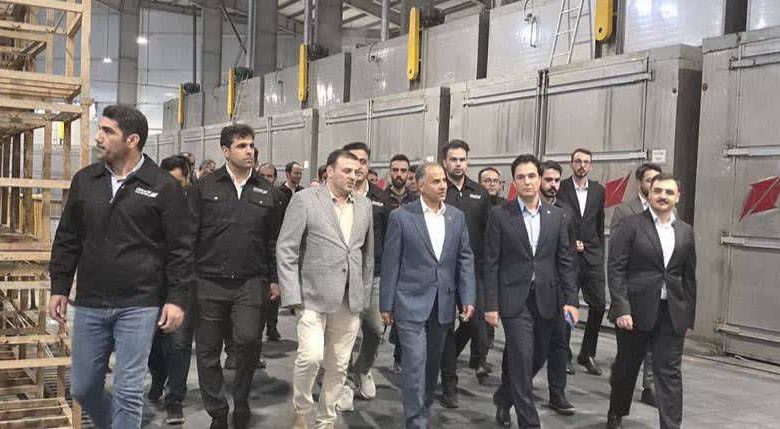 تقویت همکاری‌های بانک تجارت و شرکت اکو باطری در بازدید مدیرعامل بانک تجارت