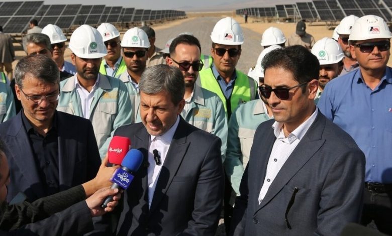 پیشتازی اصفهان در مدار خورشیدی با تکیه بر الگوی خودتأمینی فولاد مبارکه